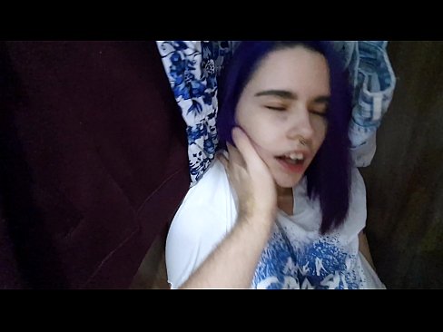 ❤️ Nire ahizpa armairuan aurkitu eta lagundu zion esperma ❤️❌ Azal pornoa %eu.safehaus.topan